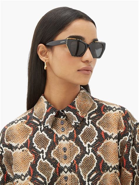 how to tell if your burberry sunglasses are real|More.